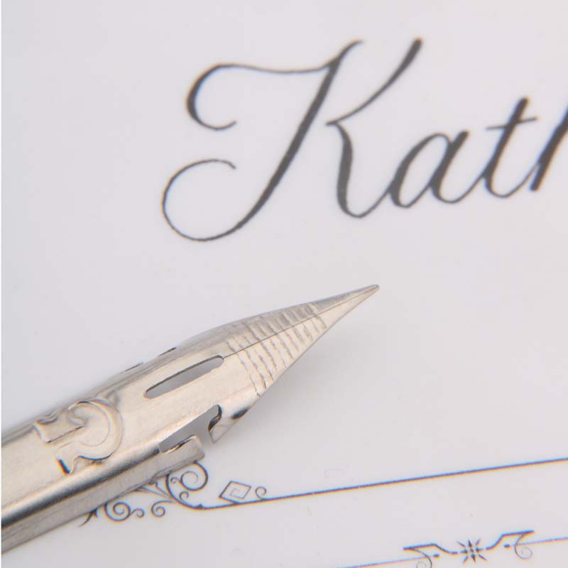 Pointe de calligraphie en acie - Stationery Supplier avis et prix